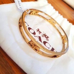 ❌SOLD❌Coach horse and carriage gold bracelet nwt